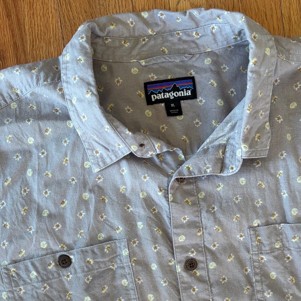 Patagonia Light Gray Patterned Casual Shirt - Picture 2 of 5